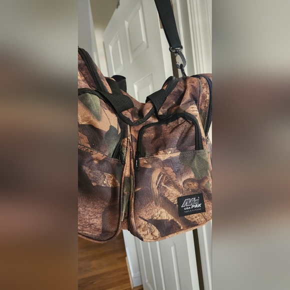 Pack of 2 duffel bags - Picture 5 of 10